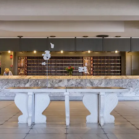 Ośrodek wypoczynkowy Ghotels Pallini 4*